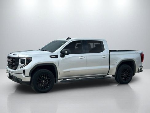 Used 2022 GMC Sierra 1500 Elevation w/ Elevation Premium Package image 8