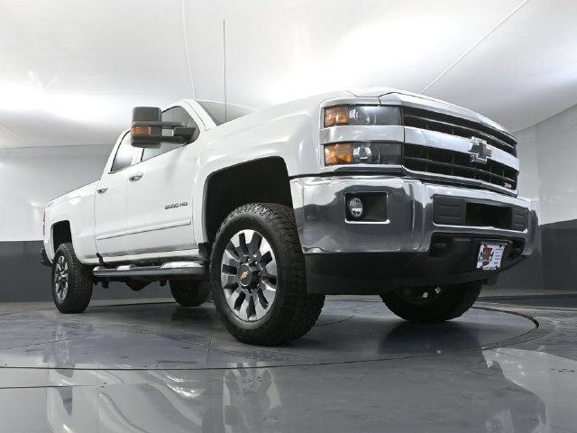 Used 2018 Chevrolet Silverado 2500 LT w/ True North Edition AWD/4WD image 43