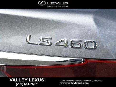 Used 2015 Lexus LS 460 w/ Comfort Package RWD image 6