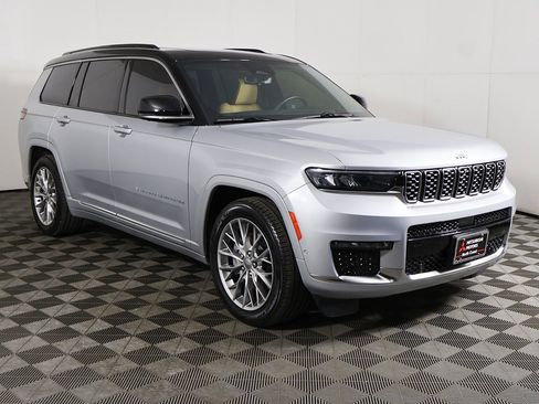 Used 2024 Jeep Grand Cherokee L Summit w/ Advanced Protech Group IV image 68