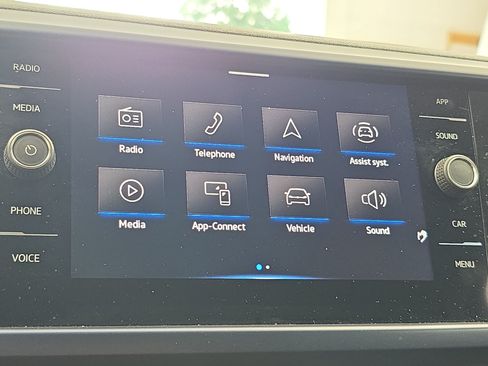 Certified 2023 Volkswagen Taos SE w/ Panoramic Sunroof Package FWD image 20