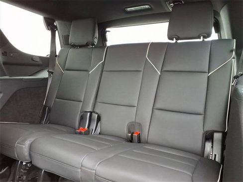 New 2026 Cadillac Escalade Luxury image 8