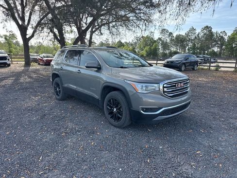 Used 2019 GMC Acadia SLT image 7