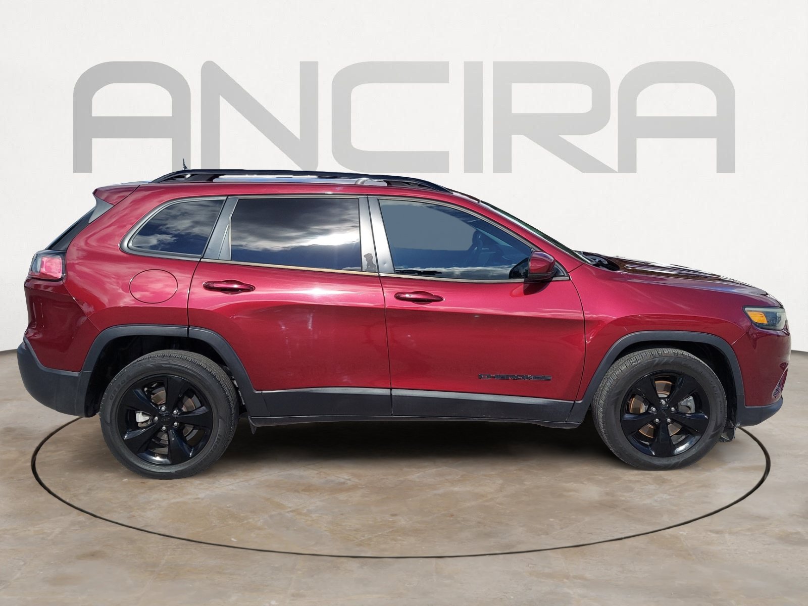 Used 2020 Jeep Cherokee Latitude Plus FWD image 11