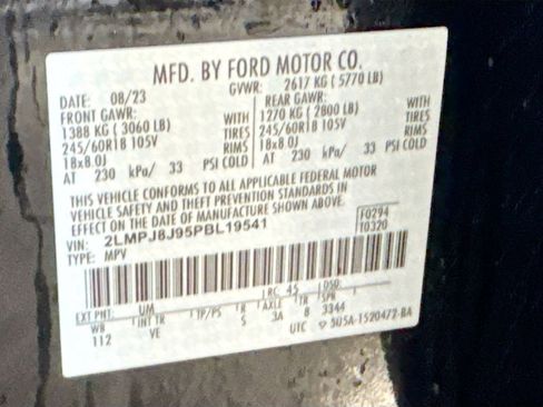 Used 2023 Lincoln Nautilus Standard w/ Premium Package image 24