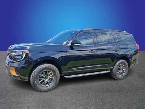 Used 2025 Ford Expedition Tremor AWD/4WD image 7