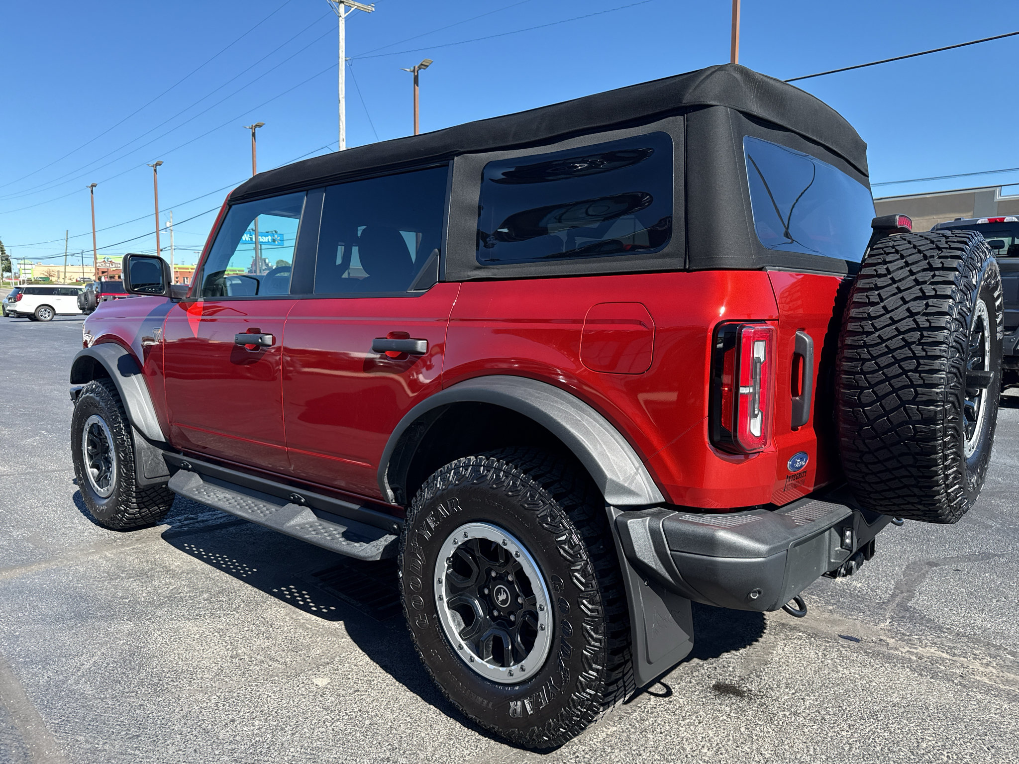 Used 2024 Ford Bronco Badlands AWD/4WD image 6
