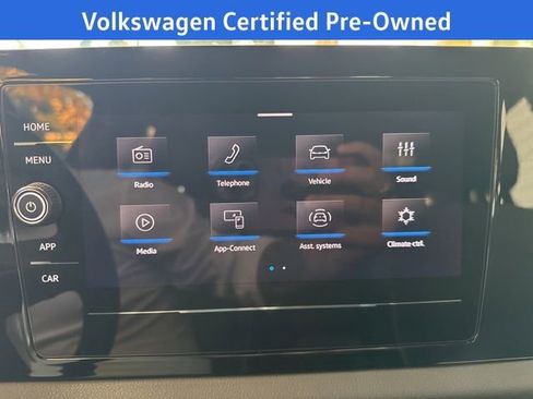 Certified 2025 Volkswagen Jetta Sport image 20