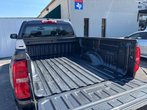 Used 2016 Chevrolet Colorado W/T w/ WT Convenience Package RWD image 7