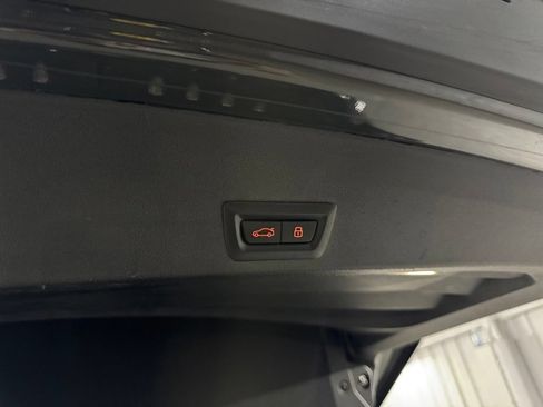 Used 2023 BMW XM AWD/4WD image 57