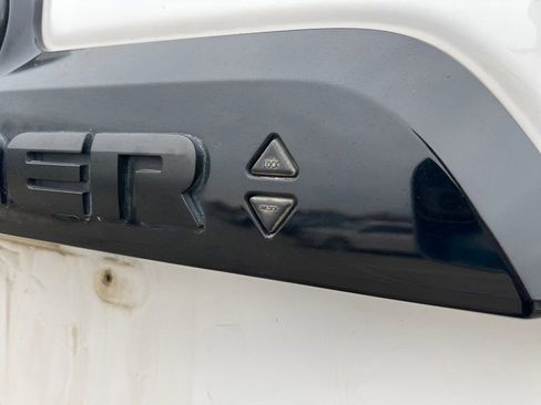 Used 2021 Toyota 4Runner Venture w/ Moonroof Package image 12