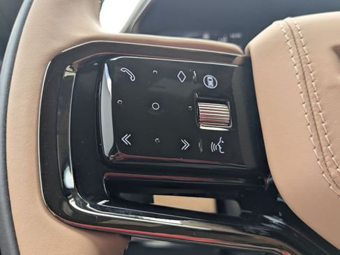 New 2026 Land Rover Range Rover Sport Autobiography AWD/4WD image 17