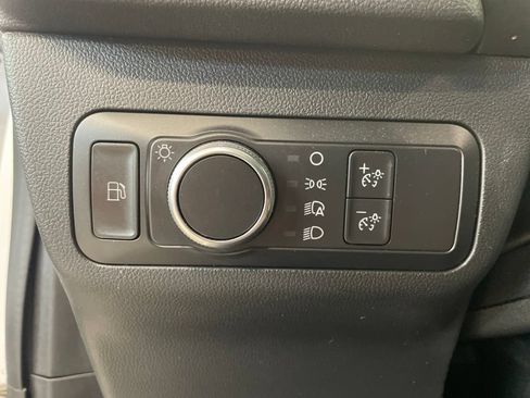 Used 2022 Ford Escape SE w/ SE Sport Appearance Package AWD/4WD image 16
