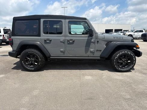 Used 2023 Jeep Wrangler Unlimited Sport AWD/4WD image 5
