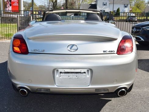 Used 2004 Lexus SC 430 Convertible image 14
