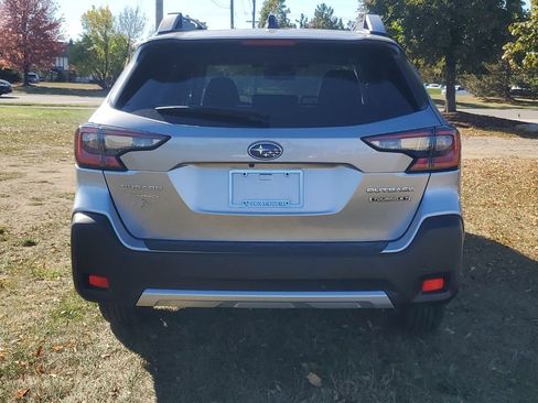 Certified 2025 Subaru Outback Touring XT AWD/4WD image 4