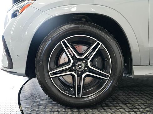 Used 2024 Mercedes-Benz GLE 450e 4MATIC image 9