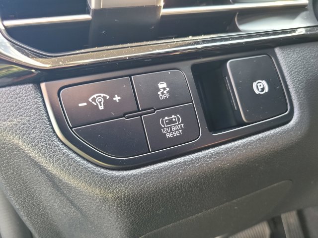Used 2026 Kia Sportage S AWD/4WD image 17