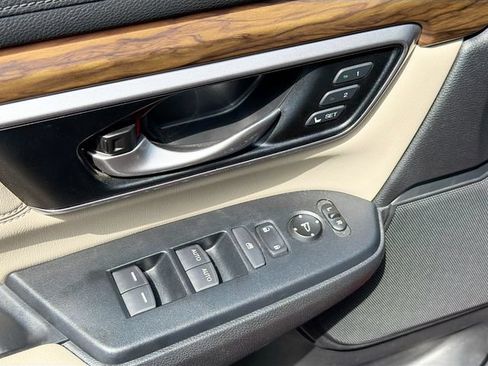 Used 2018 Honda CR-V EX-L image 18