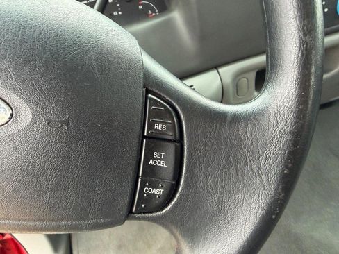Used 2003 Ford F250 XLT RWD image 12