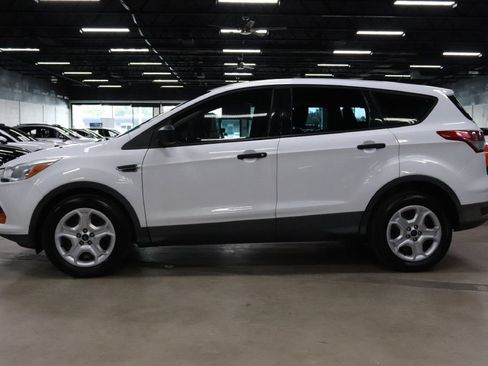 Used 2016 Ford Escape S image 2