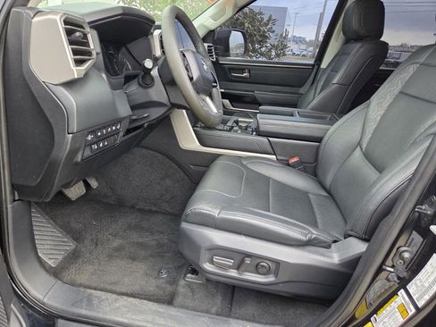 Used 2023 Toyota Tundra Limited image 4