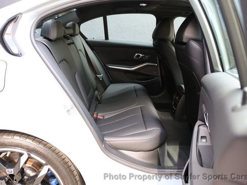 Used 2025 BMW M340i w/ Premium Package RWD image 34