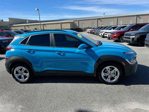 Certified 2022 Hyundai Kona SEL image 4