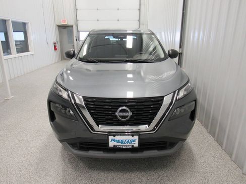 Used 2023 Nissan Rogue S AWD/4WD image 9