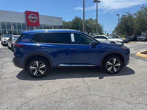 Certified 2022 Nissan Rogue SL w/ SL Premium Package FWD image 8