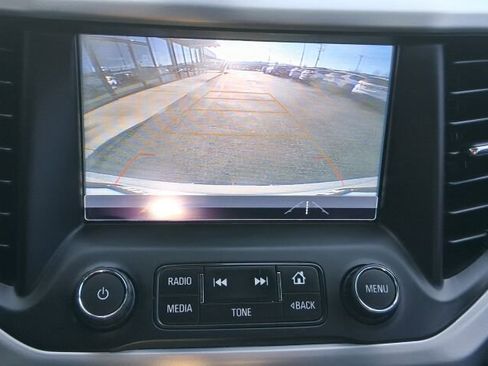 Used 2018 GMC Acadia SLT image 27