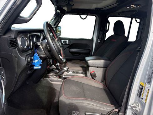 Used 2022 Jeep Gladiator Rubicon image 10
