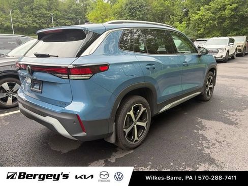 Certified 2026 Volkswagen Tiguan SE AWD/4WD image 8