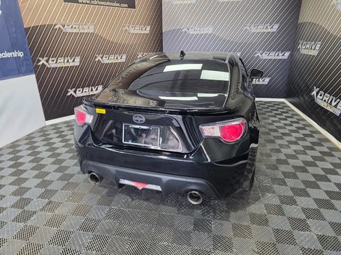 Used 2015 Scion FR-S image 13
