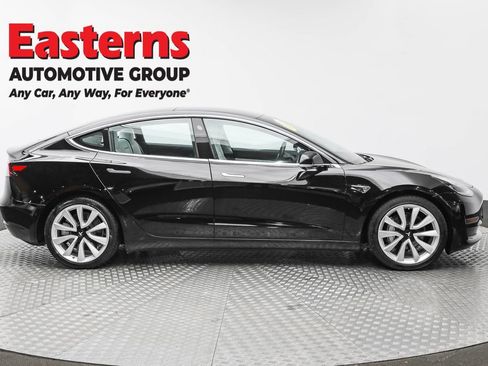 Used 2018 Tesla Model 3 Long Range image 4