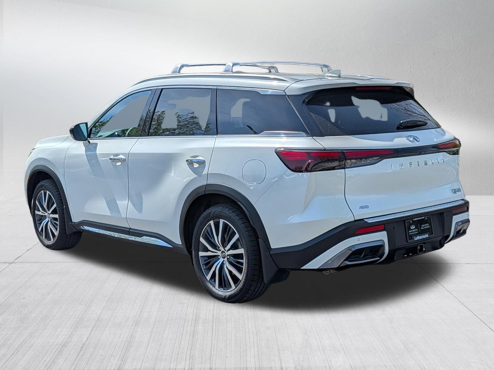 Certified 2025 INFINITI QX60 Sensory w/ Vision Package AWD/4WD image 5