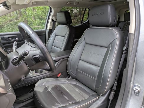 Certified 2023 GMC Acadia Denali w/ Denali Ultimate Package AWD/4WD image 12