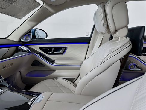 New 2026 Mercedes-Benz Maybach S 580 4MATIC image 26