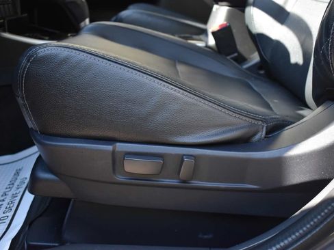 Used 2017 Mitsubishi Outlander SE AWD/4WD image 69