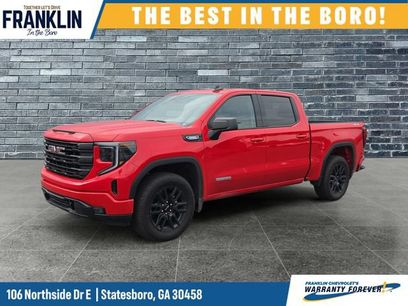 Used 2025 GMC Sierra 1500 Elevation