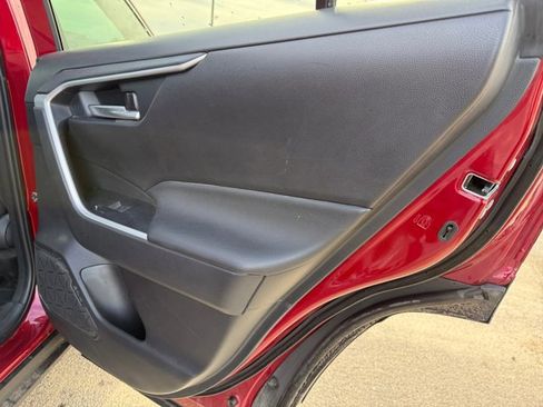 Used 2024 Toyota RAV4 XLE w/ Convenience Package image 33