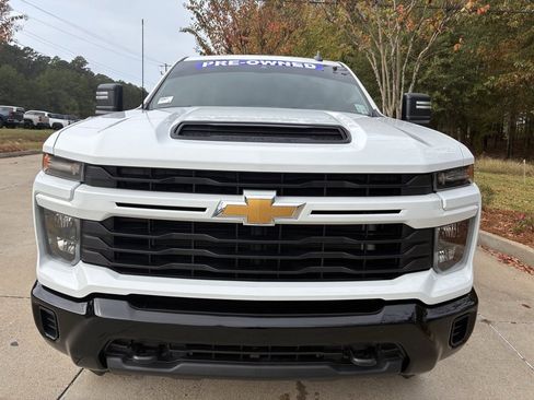 Certified 2024 Chevrolet Silverado 2500 Custom w/ Custom Convenience Package image 2