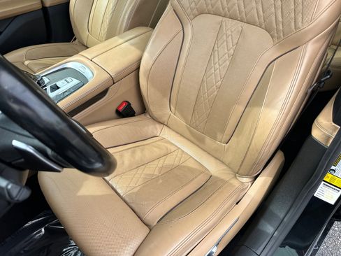 Used 2016 BMW 740i w/ Executive Package 2 RWD image 22