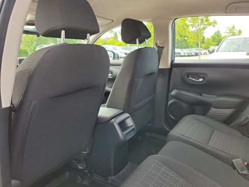 Used 2025 Honda HR-V LX image 14