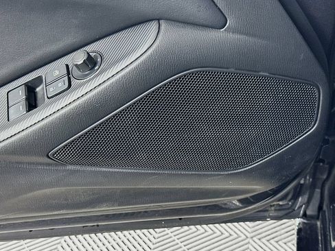 Used 2016 MAZDA MX-5 Miata Club RWD image 18
