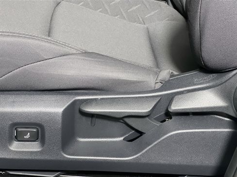 Used 2024 Toyota Tacoma SR5 image 15