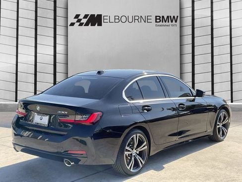 Certified 2024 BMW 330i Sedan w/ Premium Package image 4