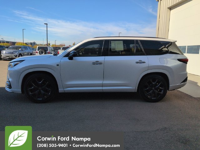 Used 2025 Lexus TX 500h AWD w/ Technology Package image 6
