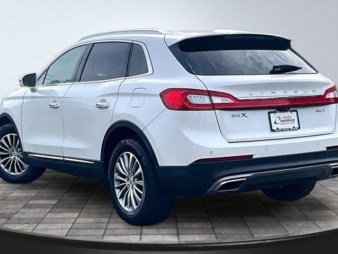 Used 2016 Lincoln MKX Select w/ Select Plus Package AWD/4WD image 7