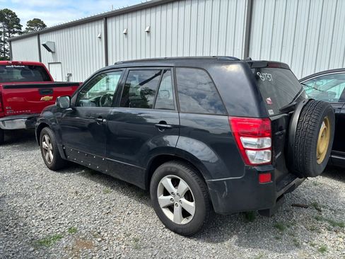 Used 2009 Suzuki Grand Vitara Luxury RWD image 2